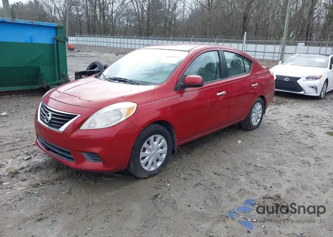 2013 Nissan Versa 1.6 Sv z USA, uszkodzony, nr VIN 3N1CN7AP1DL854445